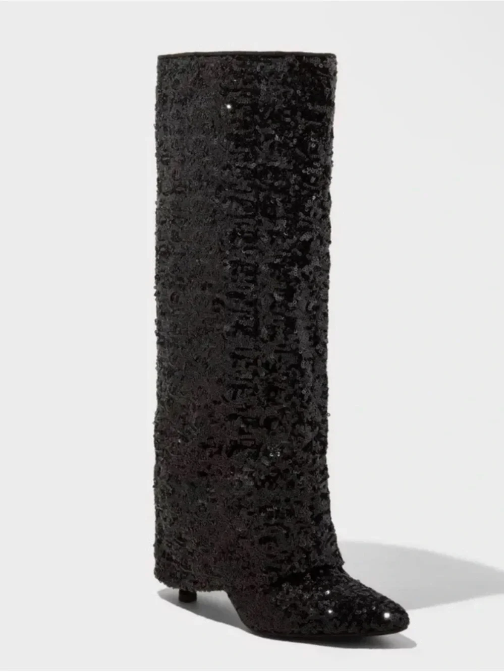 Target shimmering black